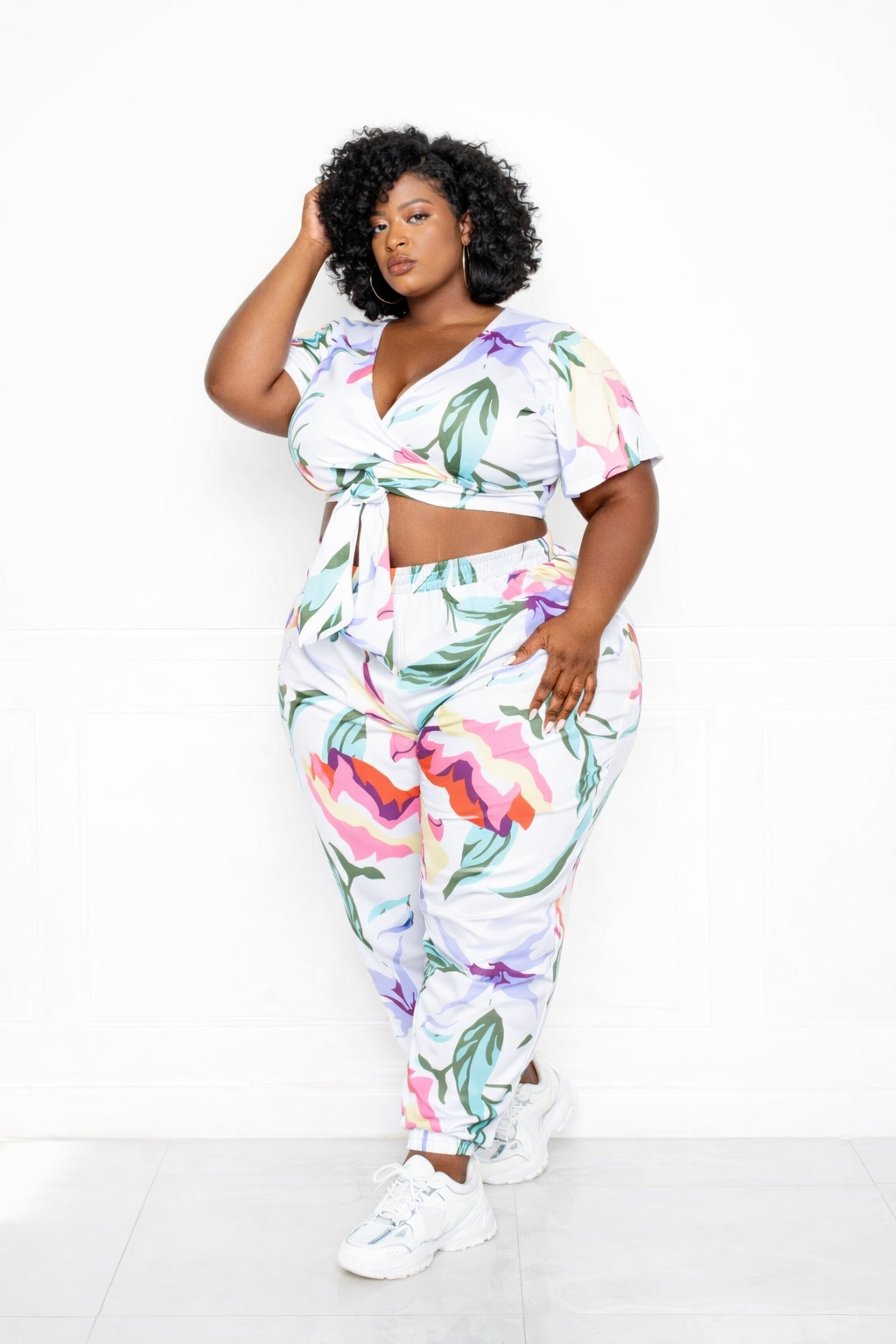 Curves in Bloom Jogger & Top Set