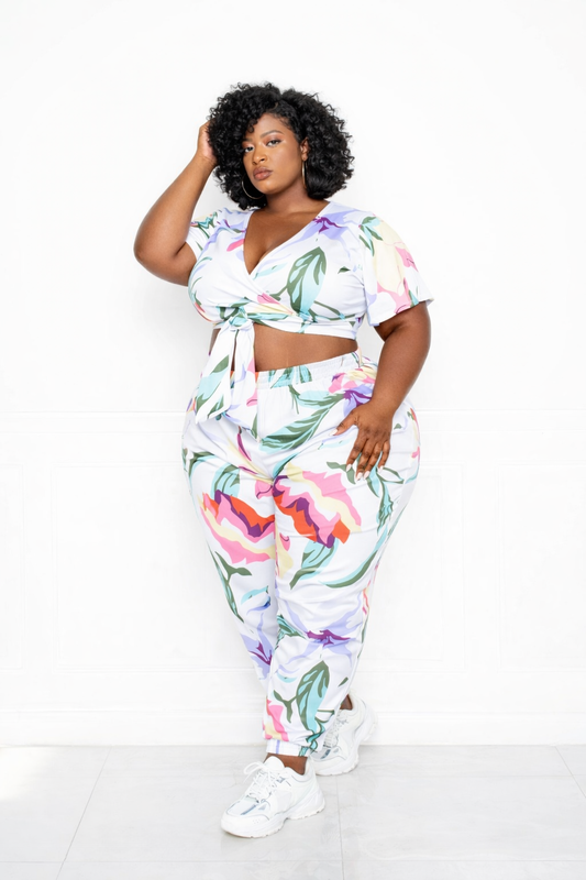 Curves in Bloom Jogger & Top Set
