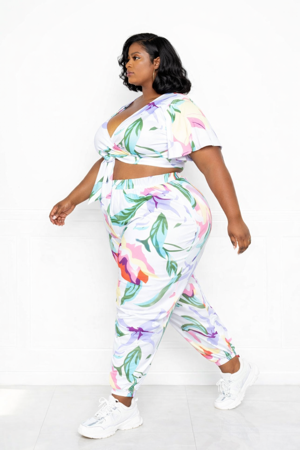 Curves in Bloom Jogger & Top Set